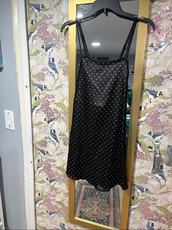 NWT!! Forever 21 Black Polka Dot Mini Dress with Spaghetti Straps - Picture 4 of 5